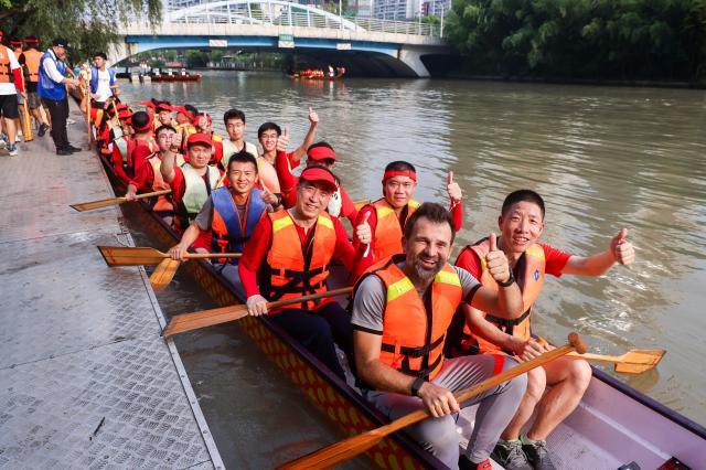 虎扑篮球-莱科起航北上会合海港在即：想家人但这里更有激情