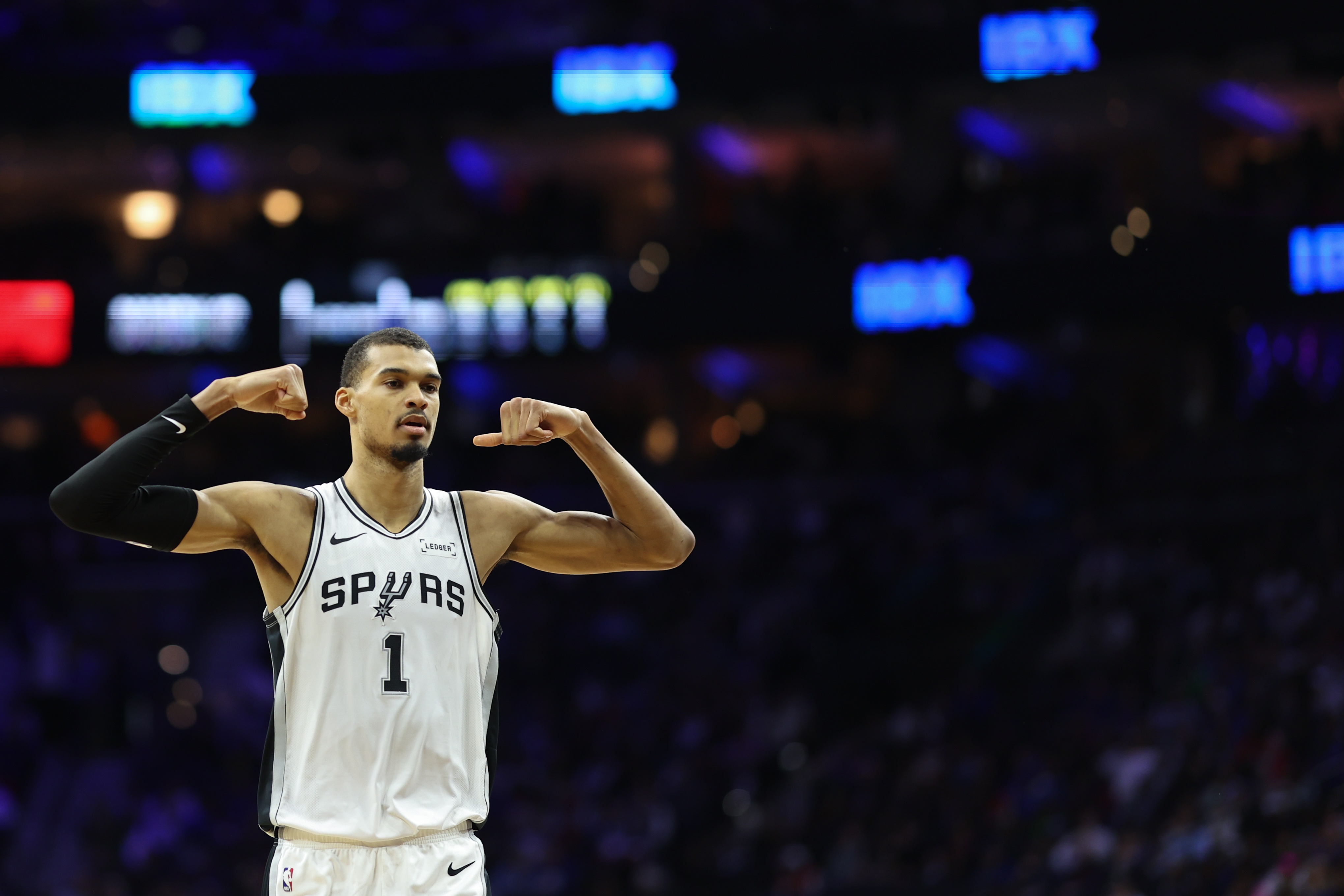 一手资讯-文班：在中国少林寺的康复训练助我突破自我 那些时机恰到好处